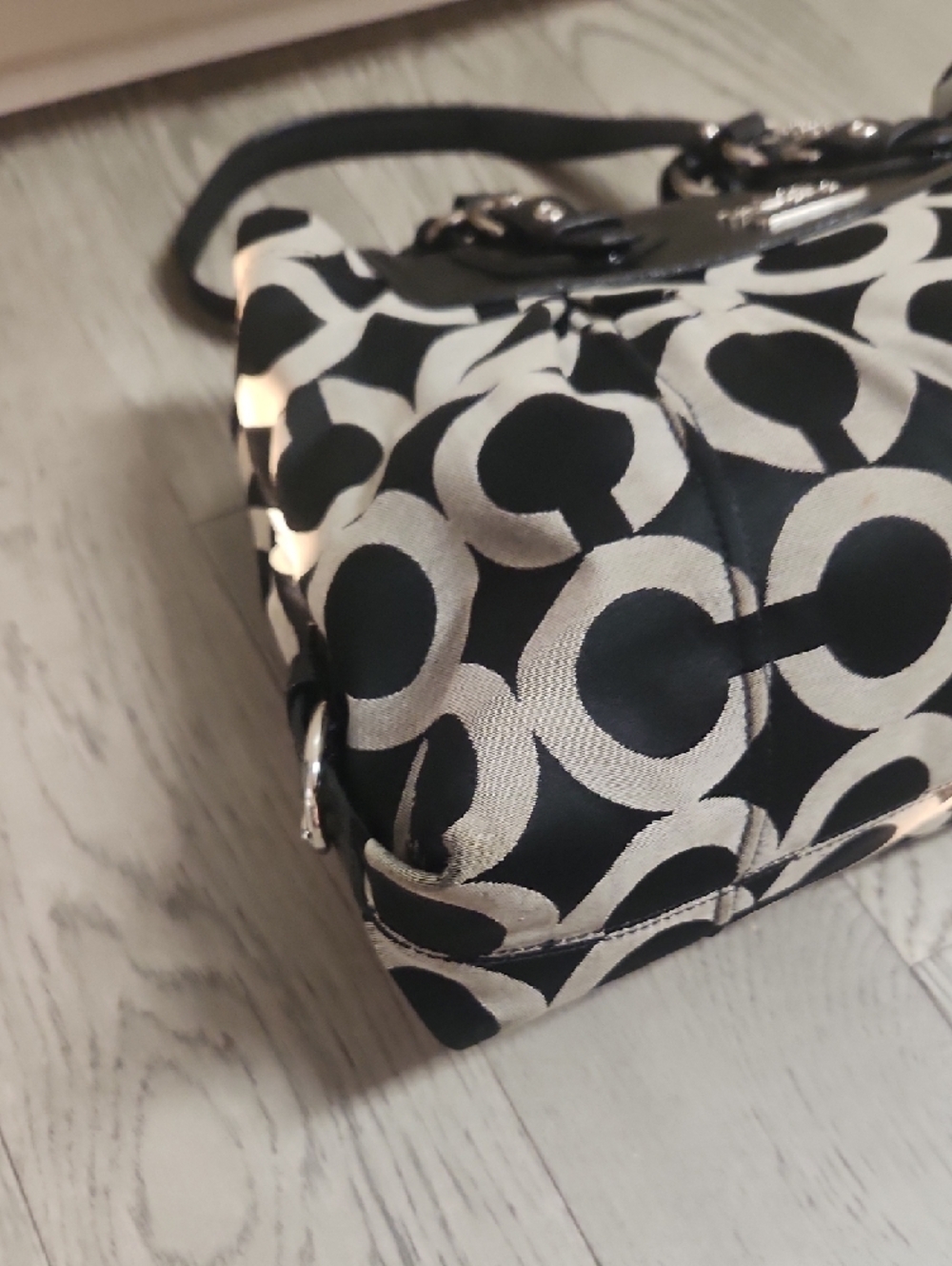 Coach Black & Gray Signature Tote Shoulder Bag - Picture 10 of 15